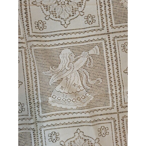 Vintage Artex Lace Winter Scene Obling 60x90 Tablecloth Ivory Christmas - Picture 7 of 11